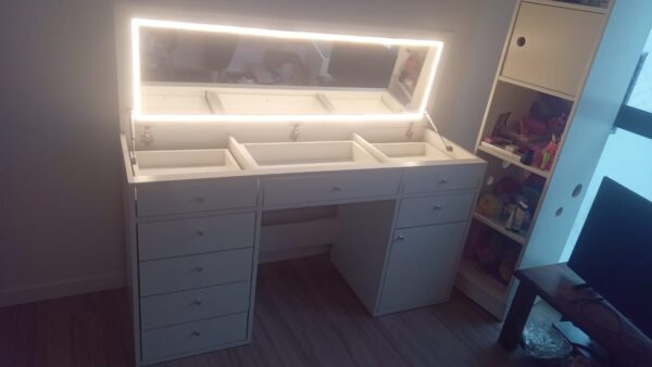 MAQUILLADOR DUMBO